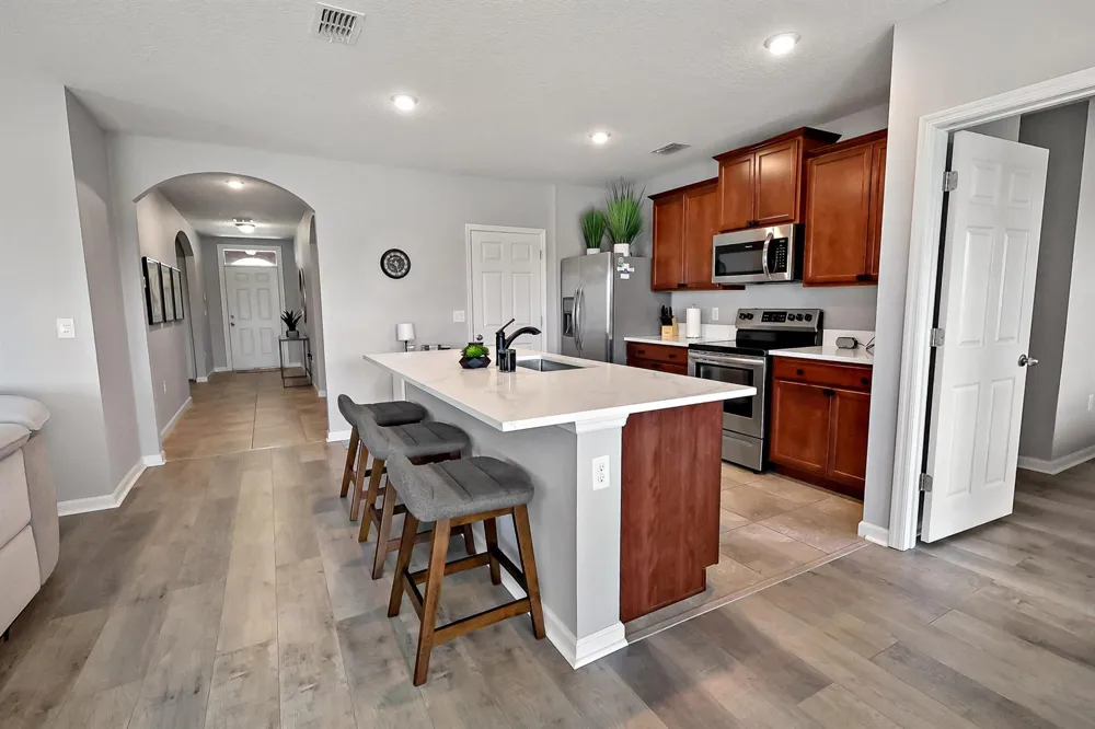 2709 Granville Manor SW Vero Beach, FL 32968