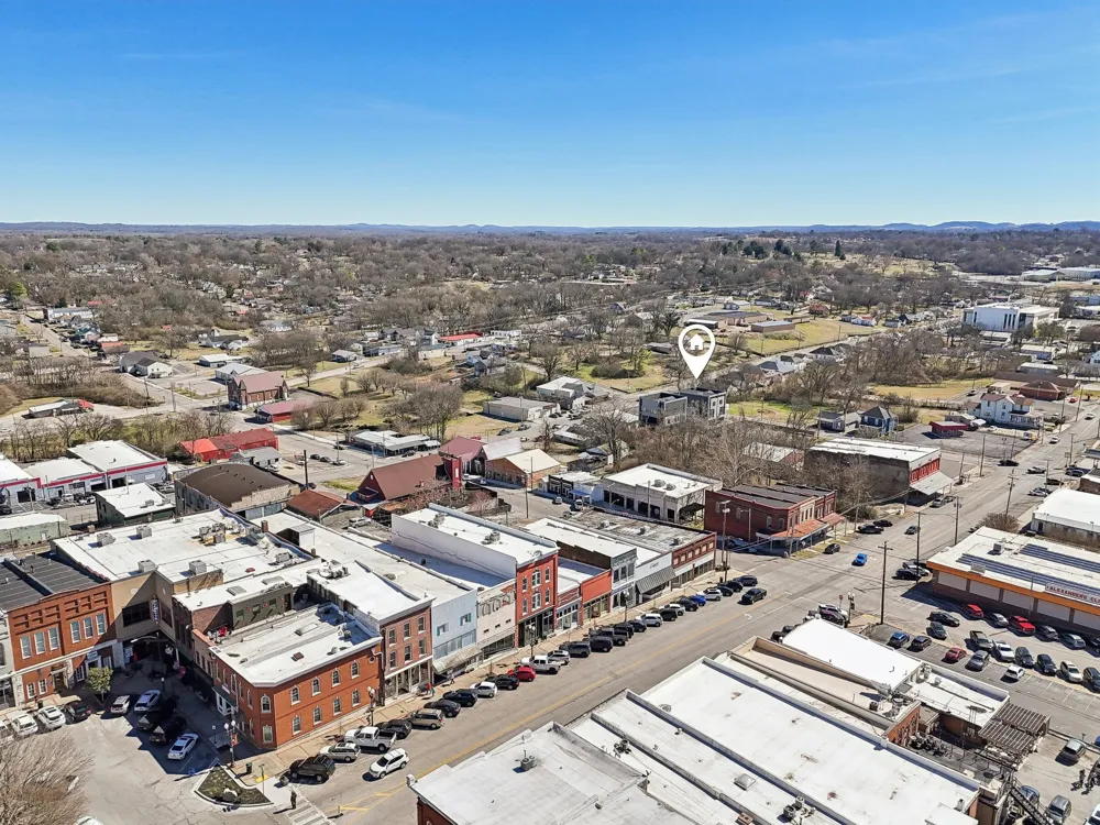 107 E 9th St #D7 Columbia, TN 38401