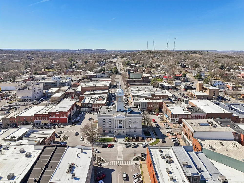 107 E 9th St #D7 Columbia, TN 38401