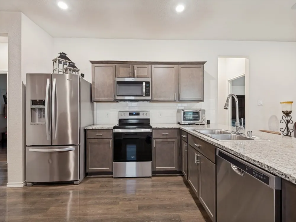 2246 Nightgrove Circle Crandall, TX 75114