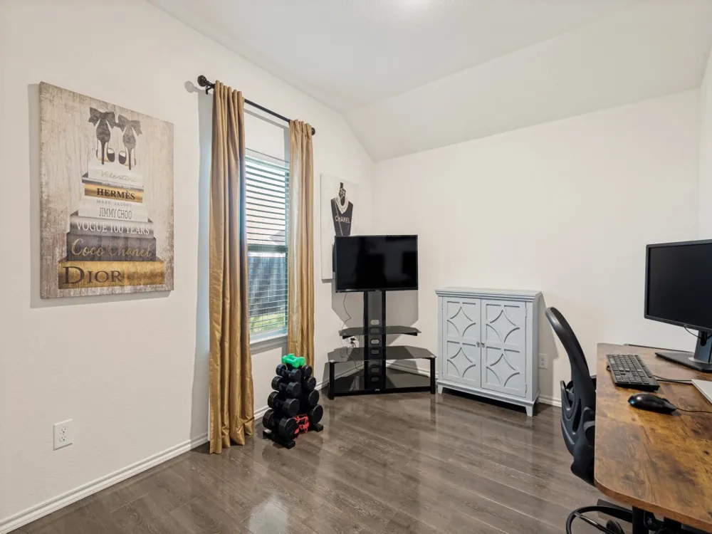 2246 Nightgrove Circle Crandall, TX 75114