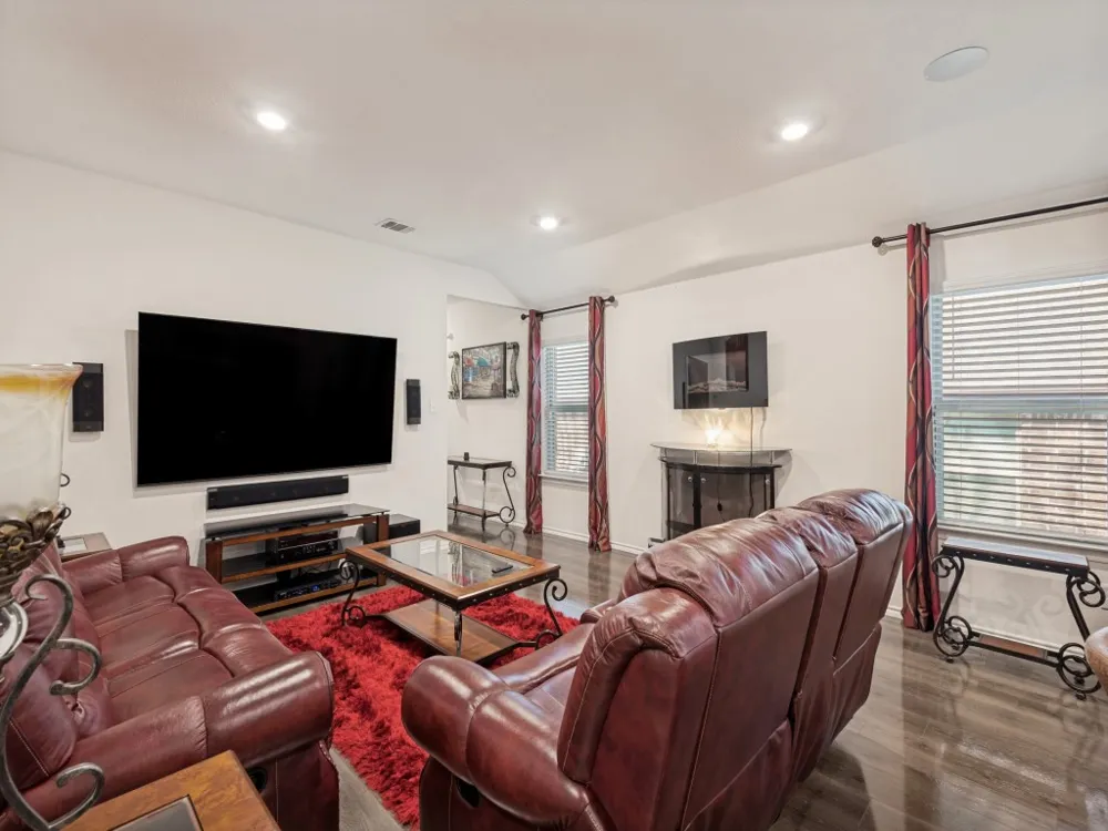 2246 Nightgrove Circle Crandall, TX 75114