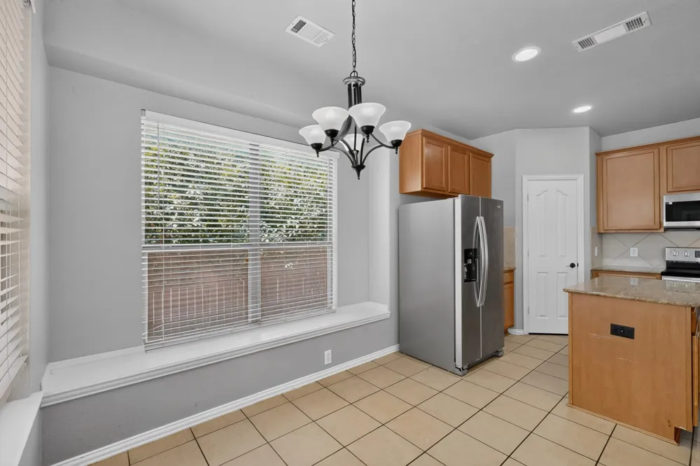 3622 Hershal Drive Midlothian, TX 76065