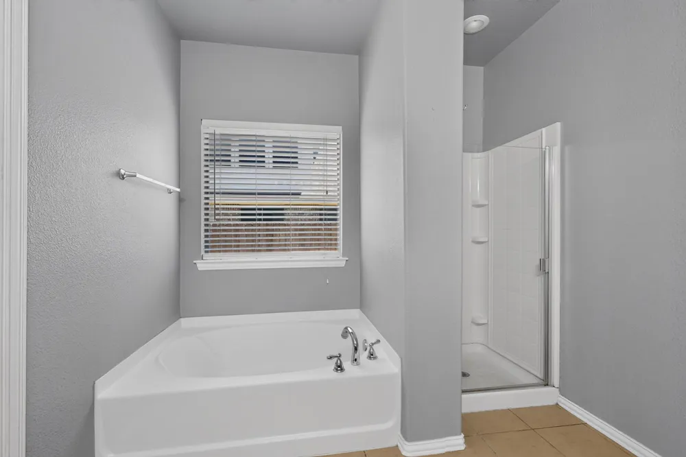 3622 Hershal Drive Midlothian, TX 76065