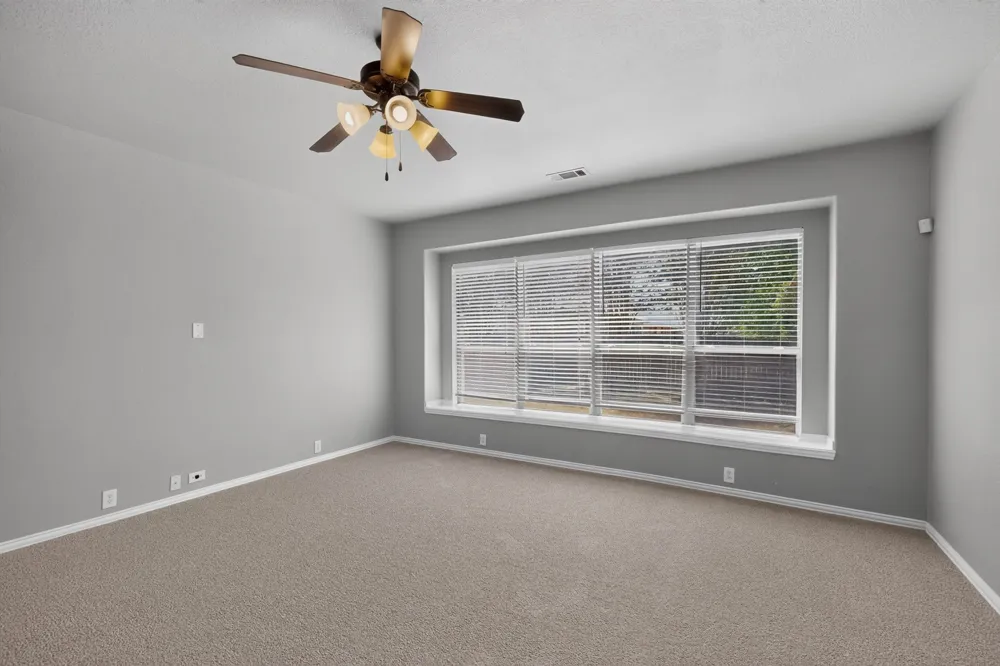3622 Hershal Drive Midlothian, TX 76065