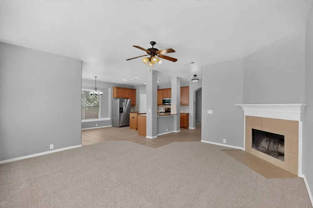3622 Hershal Drive Midlothian, TX 76065