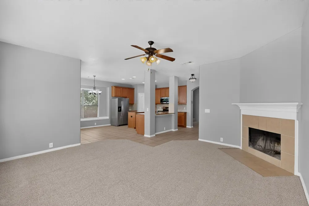 3622 Hershal Drive Midlothian, TX 76065
