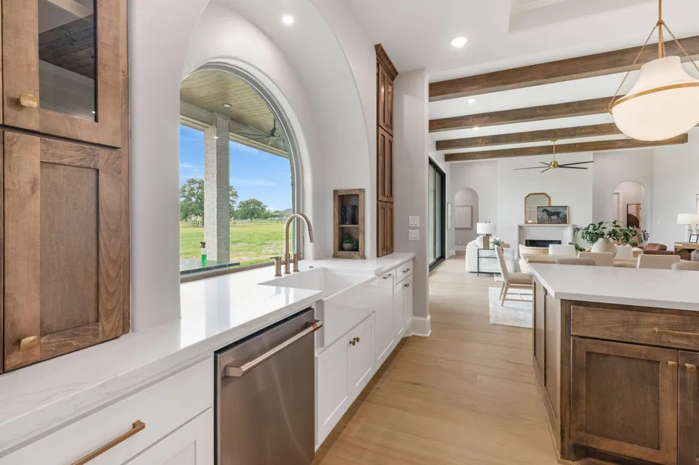 10372 Charlinda Lane Bryan, TX 77808