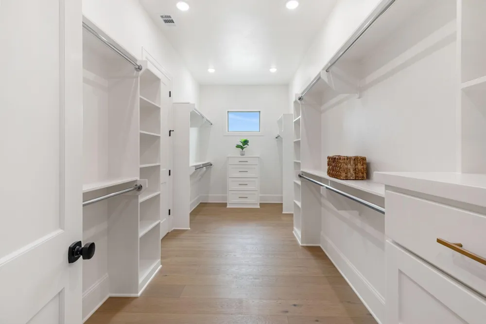 10372 Charlinda Lane Bryan, TX 77808