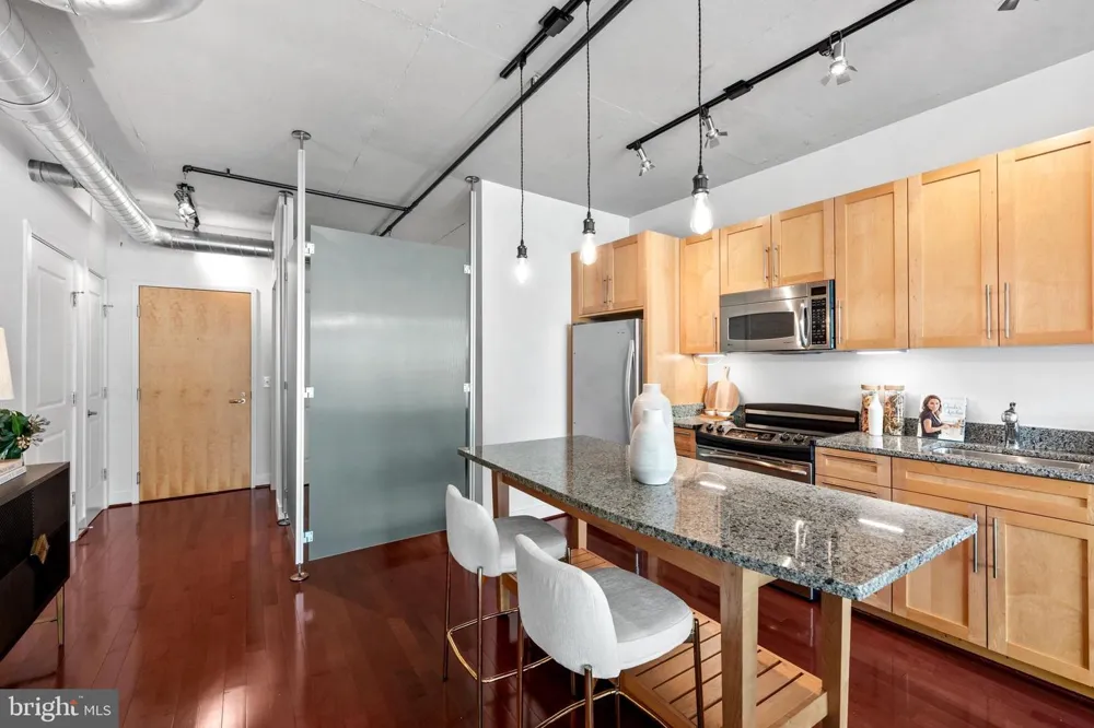 2125 14TH STREET NW #604 Washington, DC 20009