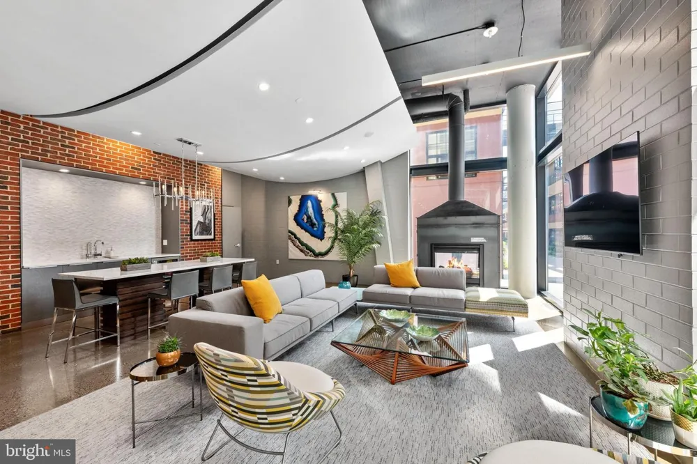 2125 14TH STREET NW #604 Washington, DC 20009