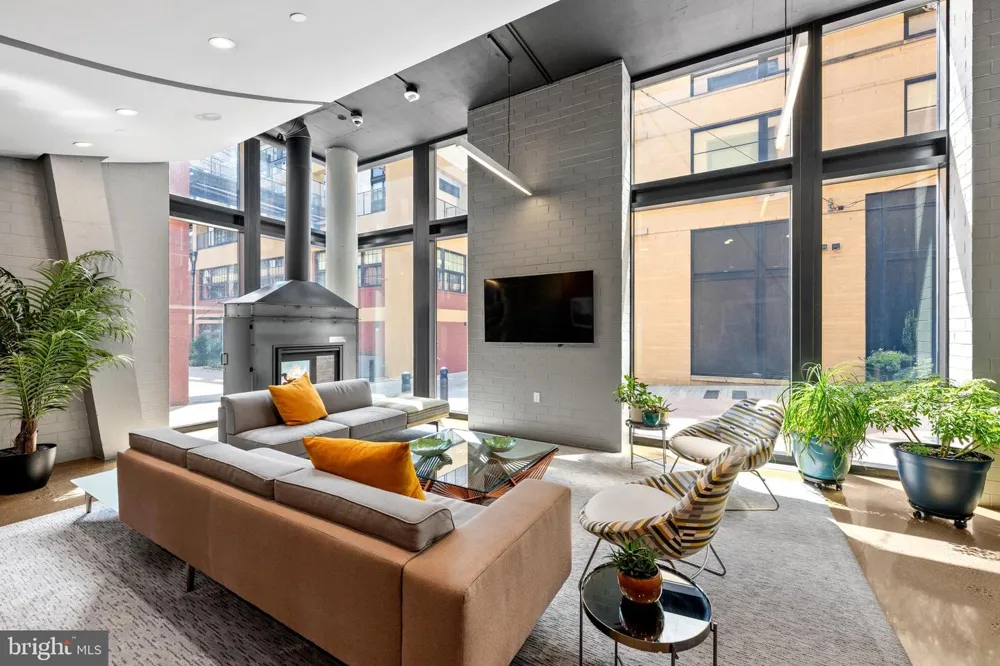 2125 14TH STREET NW #604 Washington, DC 20009