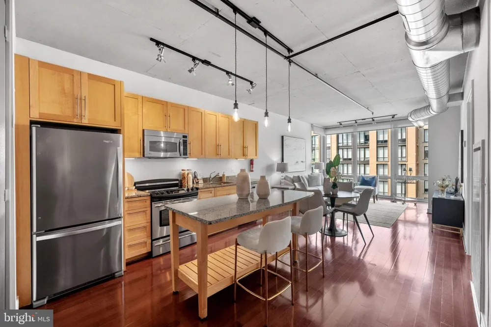 2125 14TH STREET NW #604 Washington, DC 20009