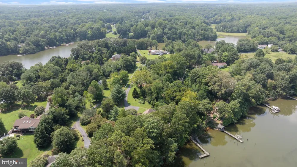 44742 THREE COVES ROAD Hollywood, MD 20636