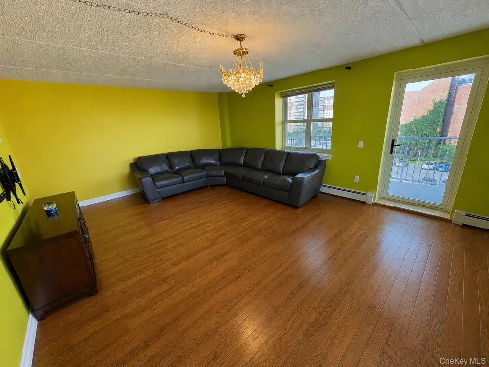 7914 Rockaway Beach Boulevard #5C Rockaway Beach, NY 11693