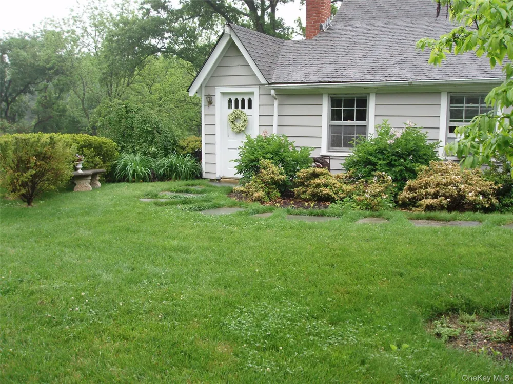 Address Not Shown Oyster Bay, NY 11771