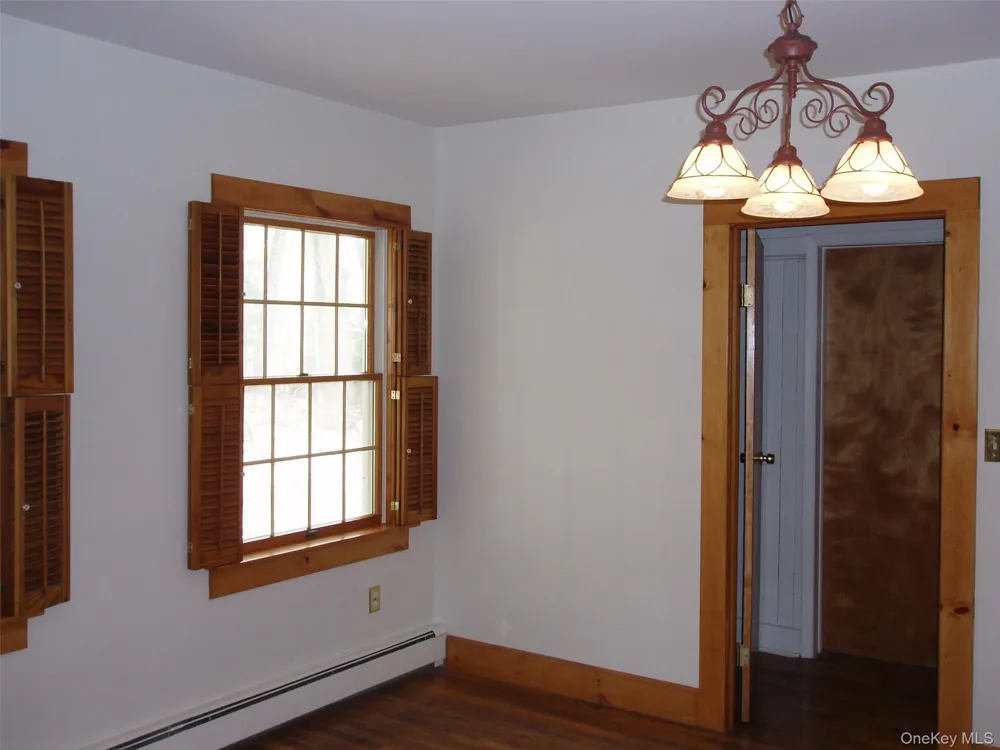 Address Not Shown Oyster Bay, NY 11771