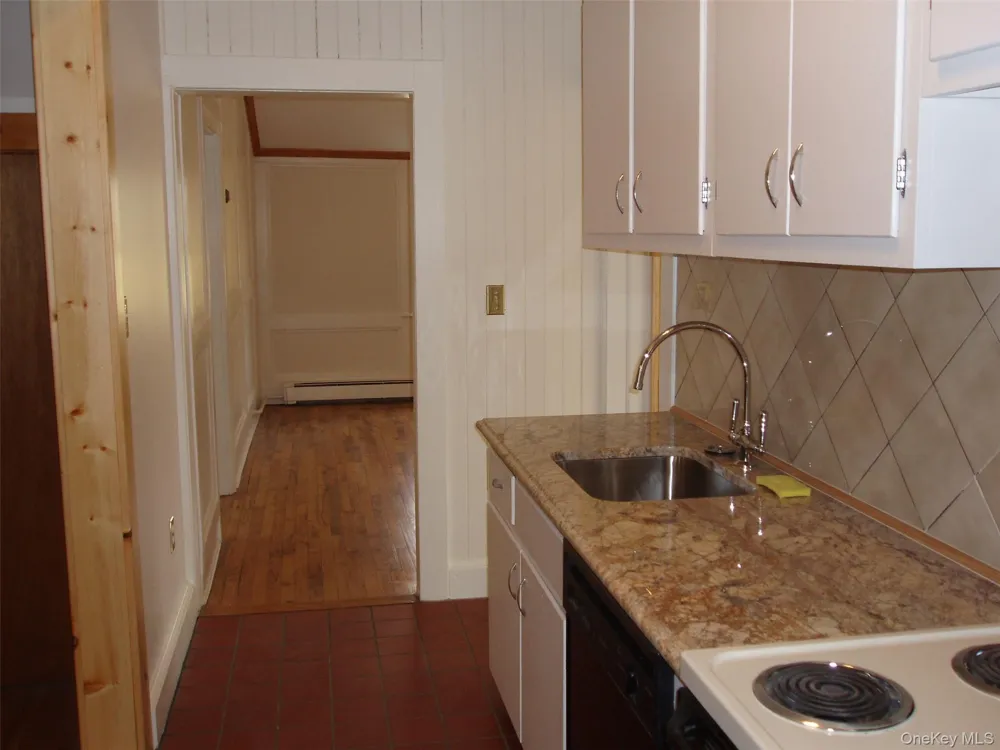 Address Not Shown Oyster Bay, NY 11771