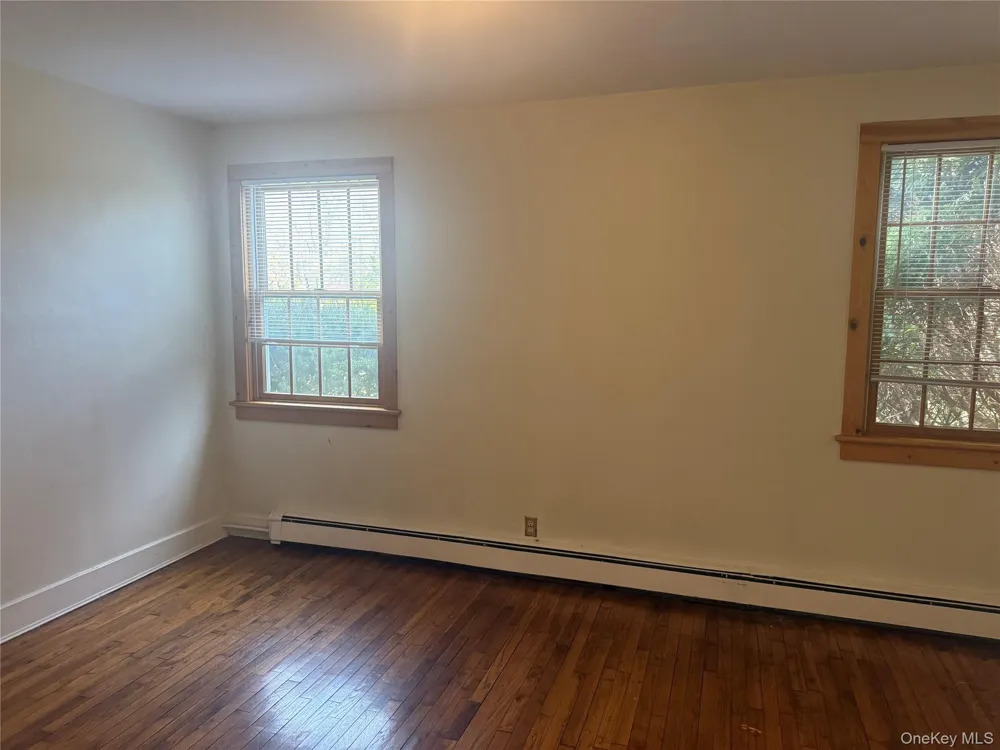 Address Not Shown Oyster Bay, NY 11771