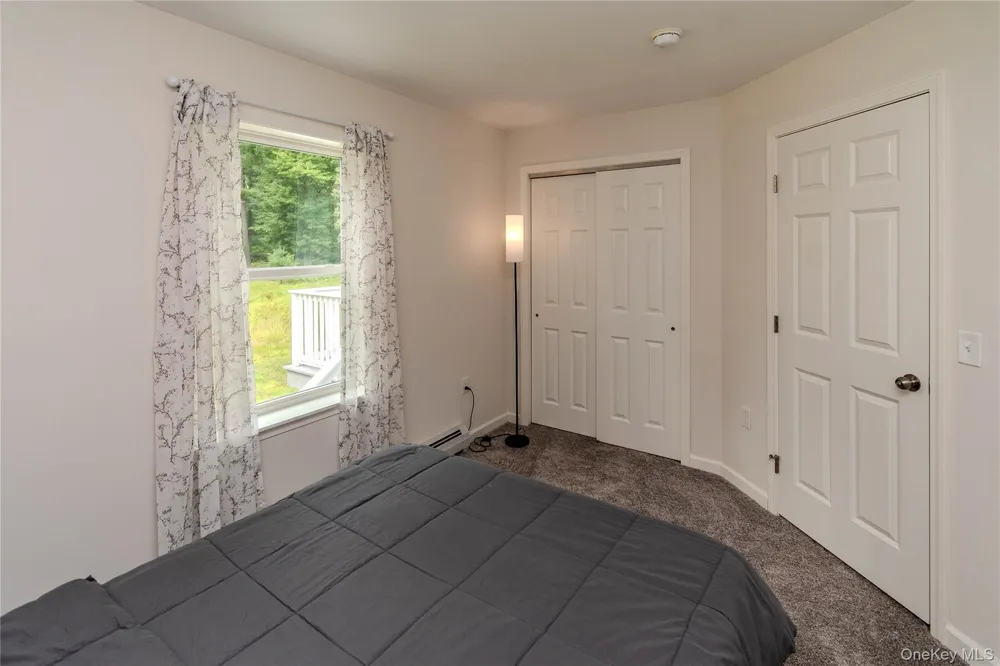 26 Summit Drive Barryville, NY 12719