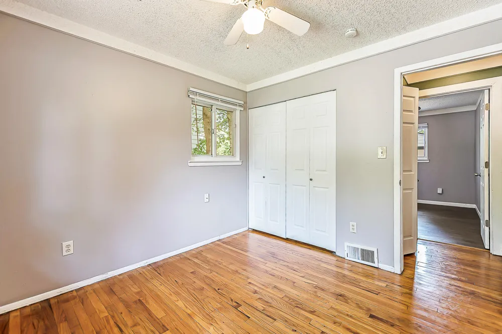 729 Cayuga Street Ypsilanti, MI 48198