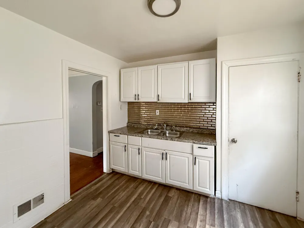 10288 Balfour Road Detroit, MI 48224