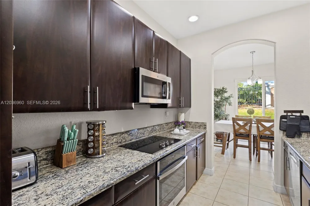 6959 Julia Gardens Dr #0 Coconut Creek, FL 33073