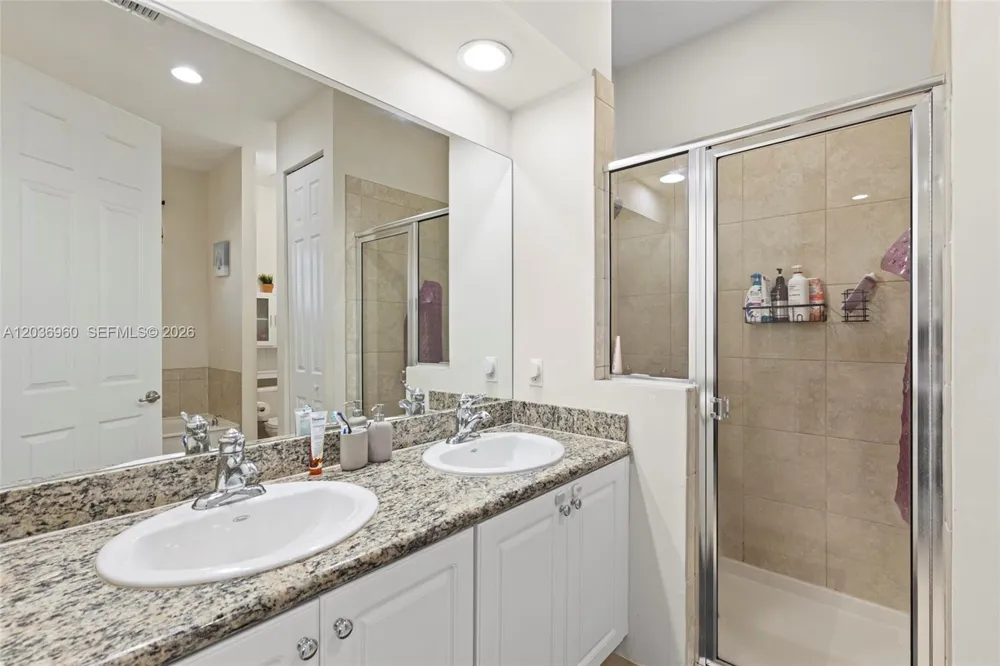 6959 Julia Gardens Dr #0 Coconut Creek, FL 33073