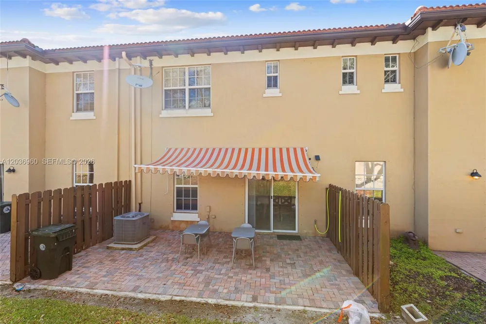 6959 Julia Gardens Dr #0 Coconut Creek, FL 33073