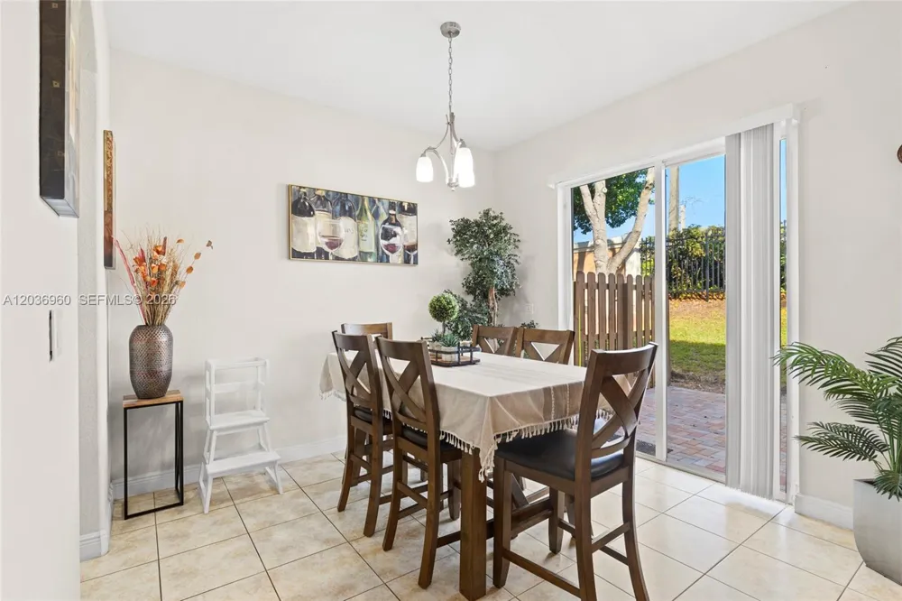 6959 Julia Gardens Dr #0 Coconut Creek, FL 33073