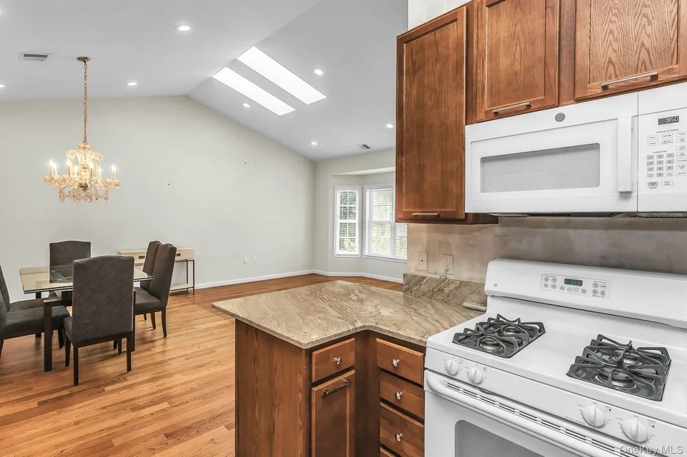 74 Miro Place Port Washington, NY 11050