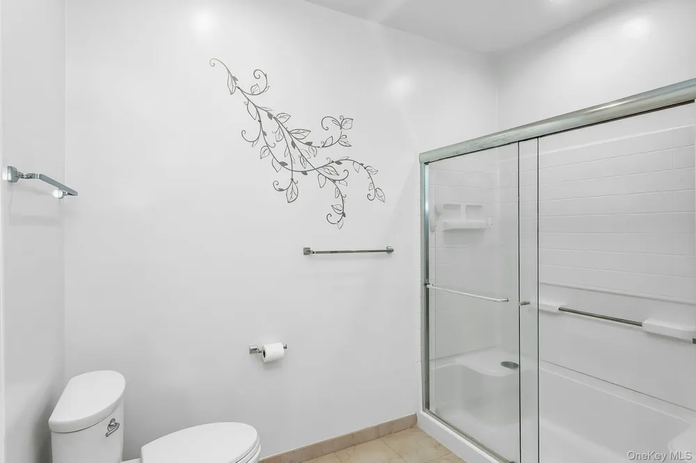 74 Miro Place Port Washington, NY 11050