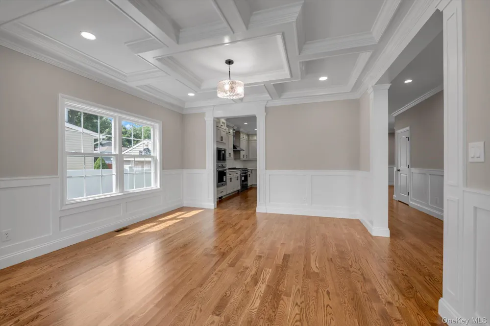 2351 Amherst Street East Meadow, NY 11554