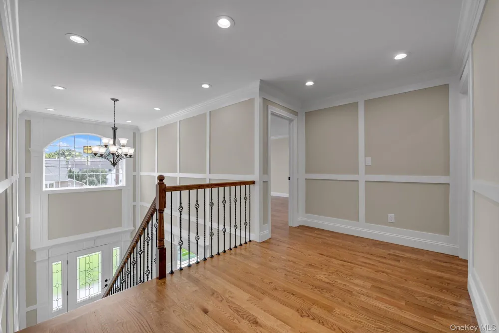 2351 Amherst Street East Meadow, NY 11554