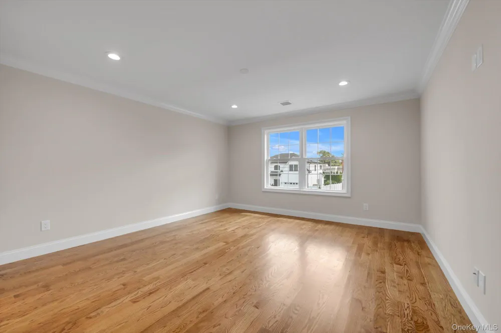 2351 Amherst Street East Meadow, NY 11554