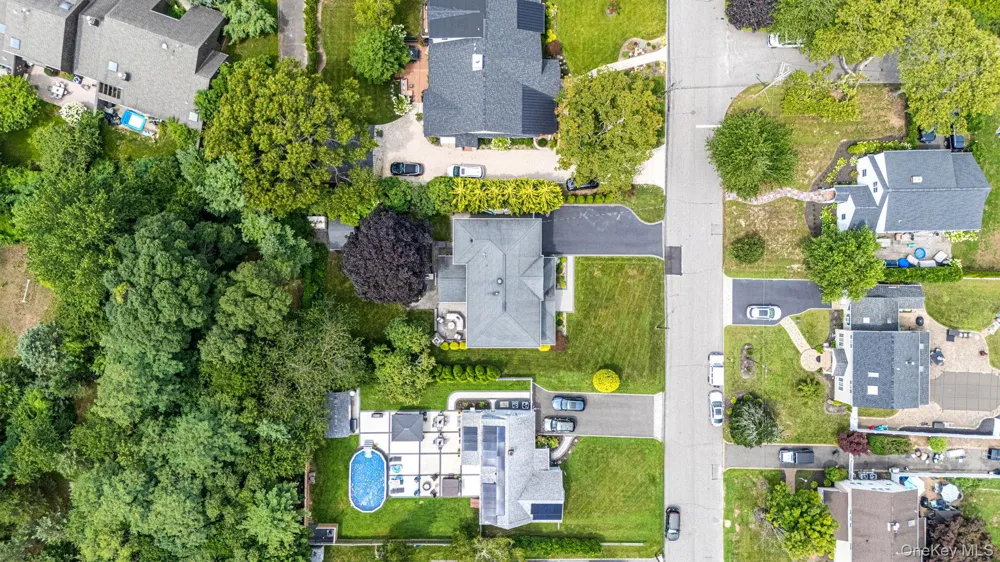 121 Bayway Avenue Bay Shore, NY 11706