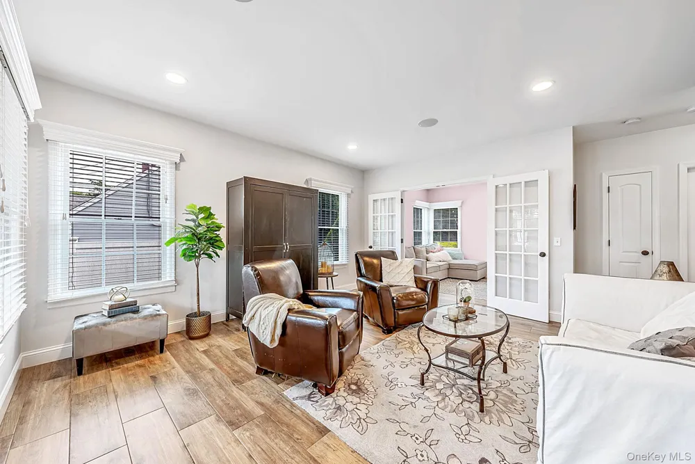 121 Bayway Avenue Bay Shore, NY 11706