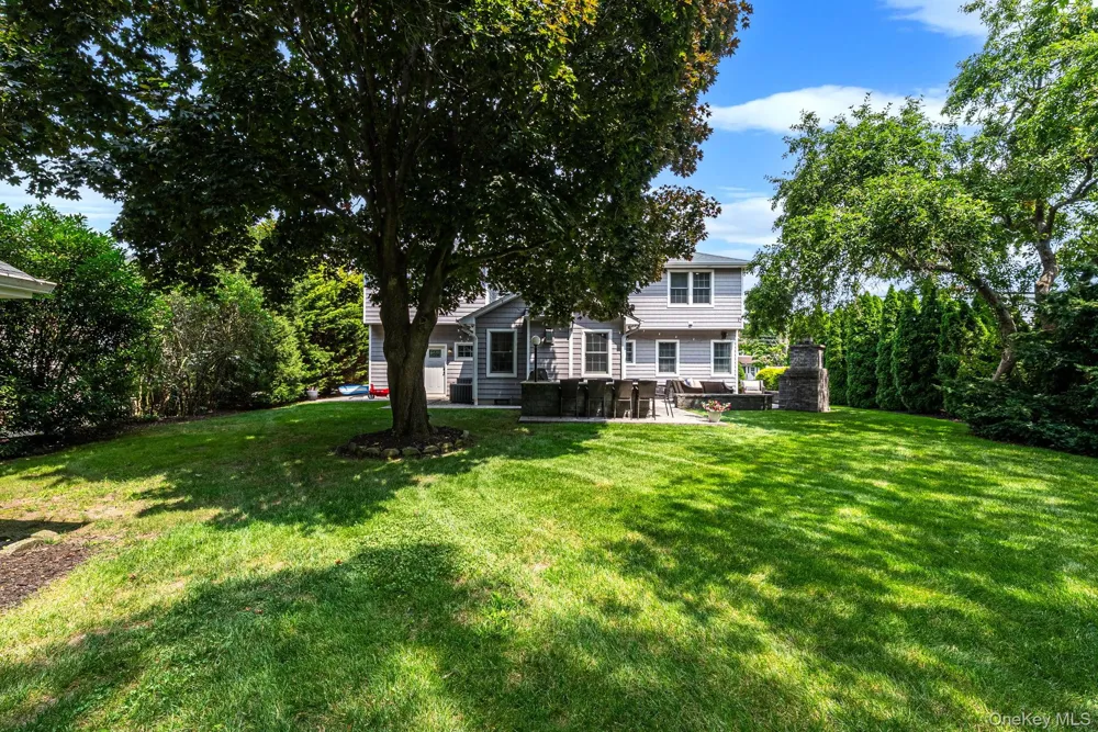 121 Bayway Avenue Bay Shore, NY 11706
