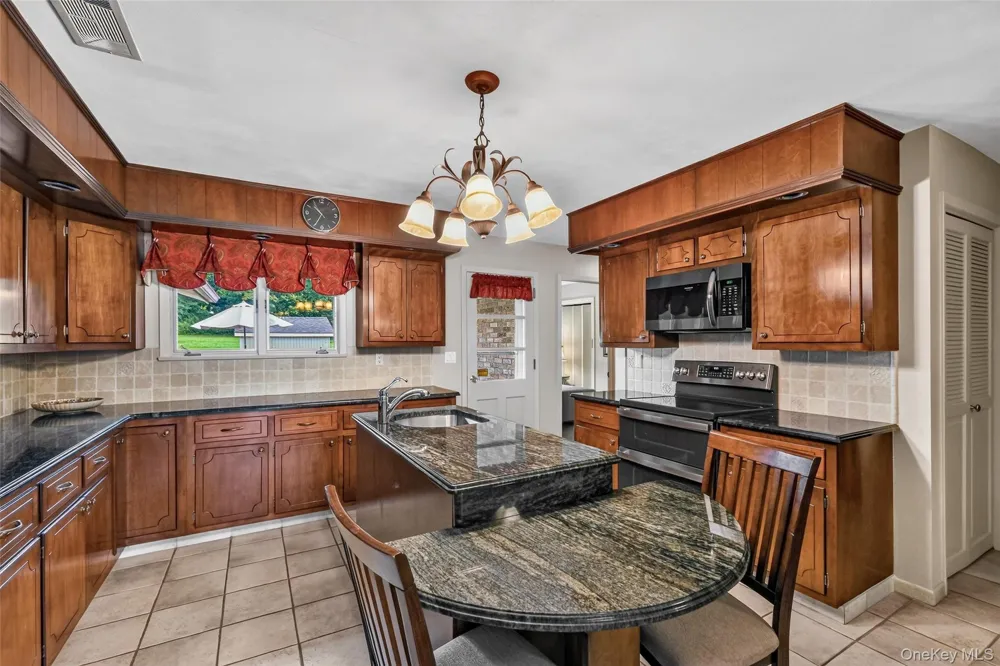 60 Susan Drive Newburgh, NY 12550