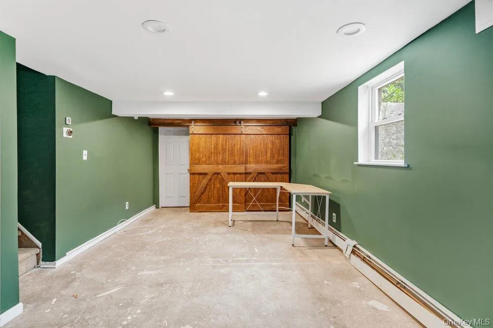 9 Dillmont Drive Smithtown, NY 11787