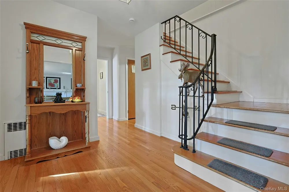 10 Linda Drive Suffern, NY 10901