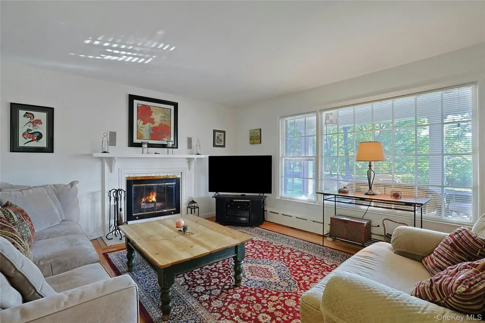 10 Linda Drive Suffern, NY 10901