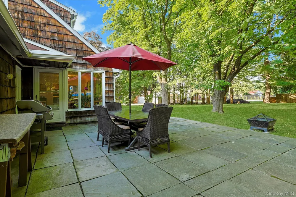 10 Linda Drive Suffern, NY 10901