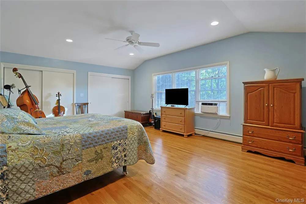 10 Linda Drive Suffern, NY 10901