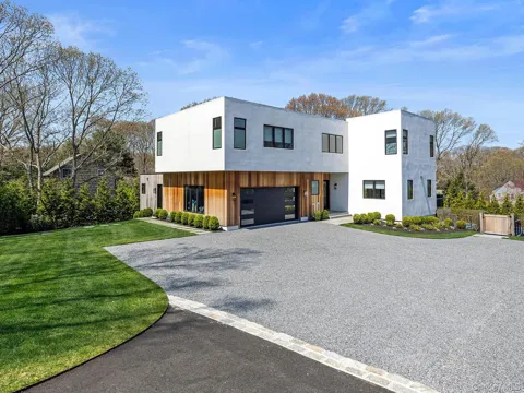 130 Highview Drive