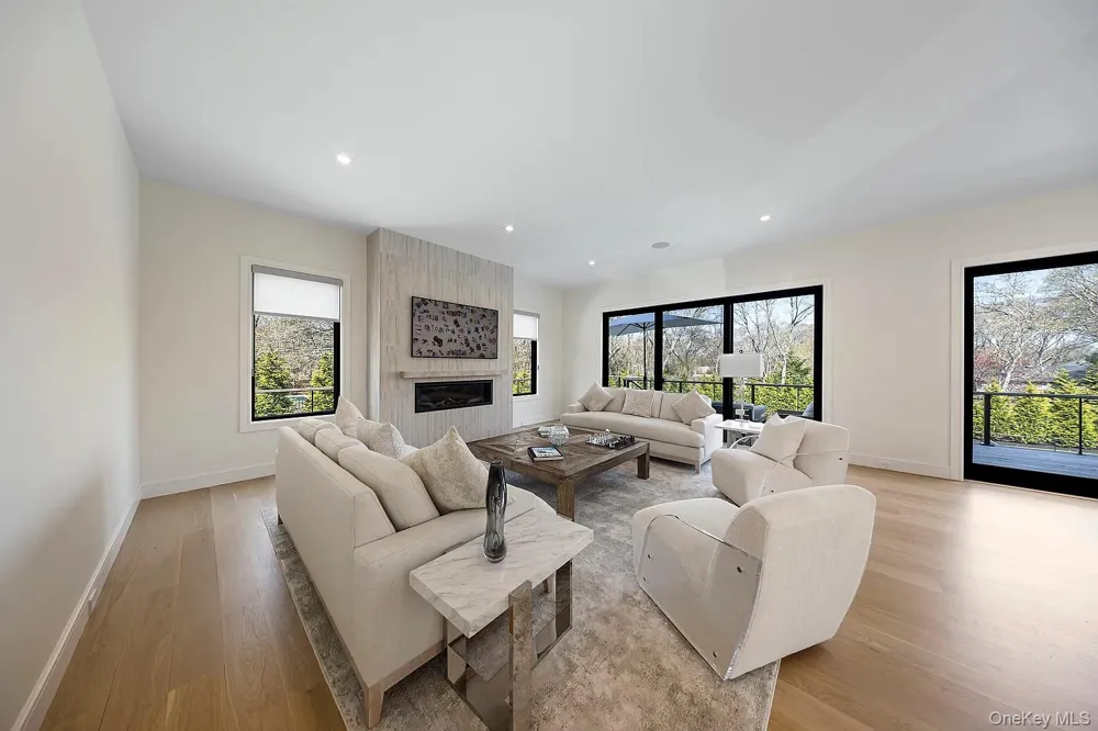 130 Highview Drive Sag Harbor, NY 11963