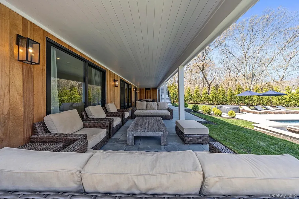 130 Highview Drive Sag Harbor, NY 11963