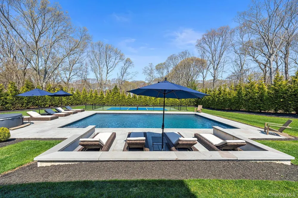 130 Highview Drive Sag Harbor, NY 11963