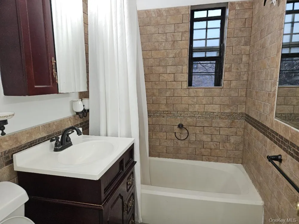 144-17 79 AVENUE #2D Kew Garden Hills, NY 11367