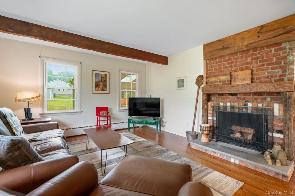 128 Rosa Lane Hurley, NY 12443